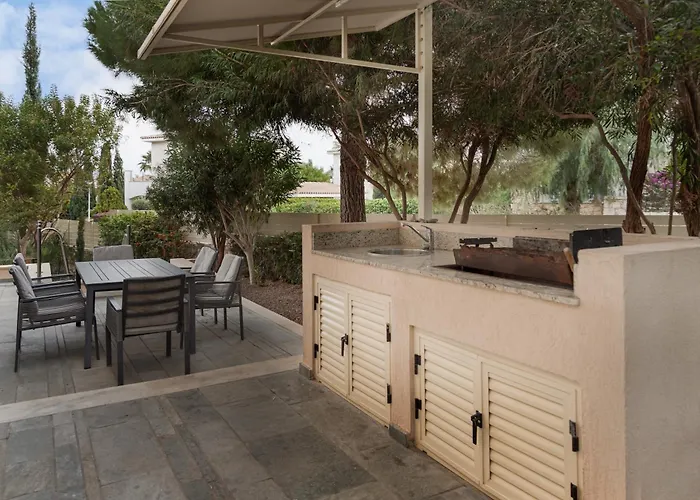 Avyra Residences Amorosa *