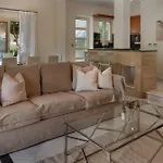 Avyra Residences Amorosa
