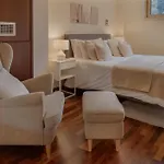 Avyra Residences Amorosa Polis