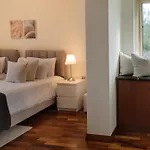 Avyra Residences Amorosa Villa