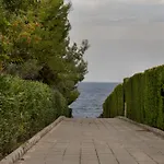 Villa Avyra Residences Amorosa