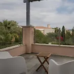 Avyra Residences Amorosa Villa Polis