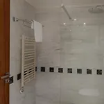 Avyra Residences Amorosa Polis