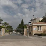 Avyra Residences Amorosa Villa Polis