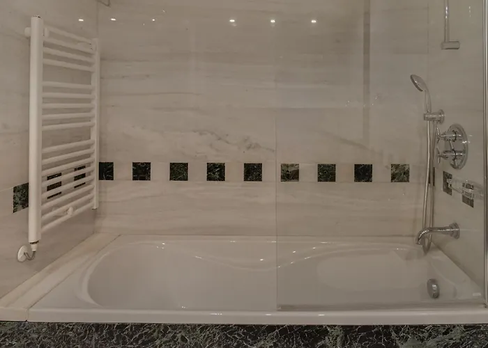 Avyra Residences Amorosa