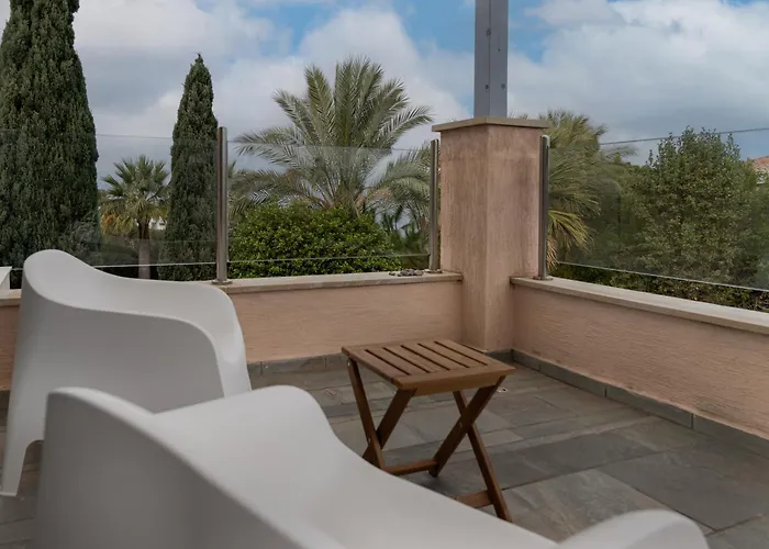 Avyra Residences Amorosa Vila